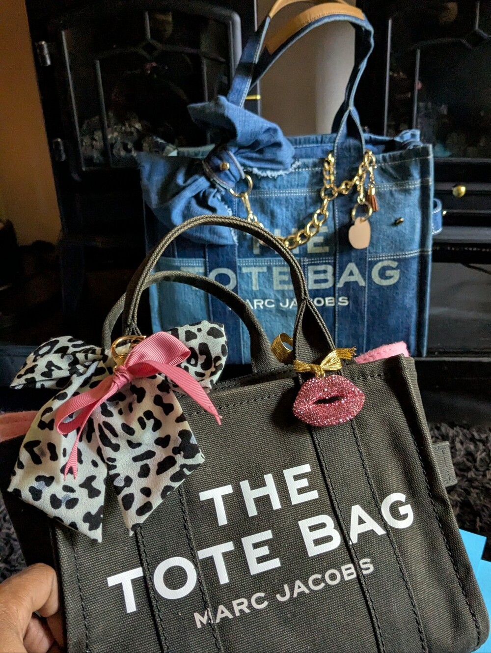Marc Jacobs Tote 🩷AUTHENTIC ALWAYS - Picture 9 of 9